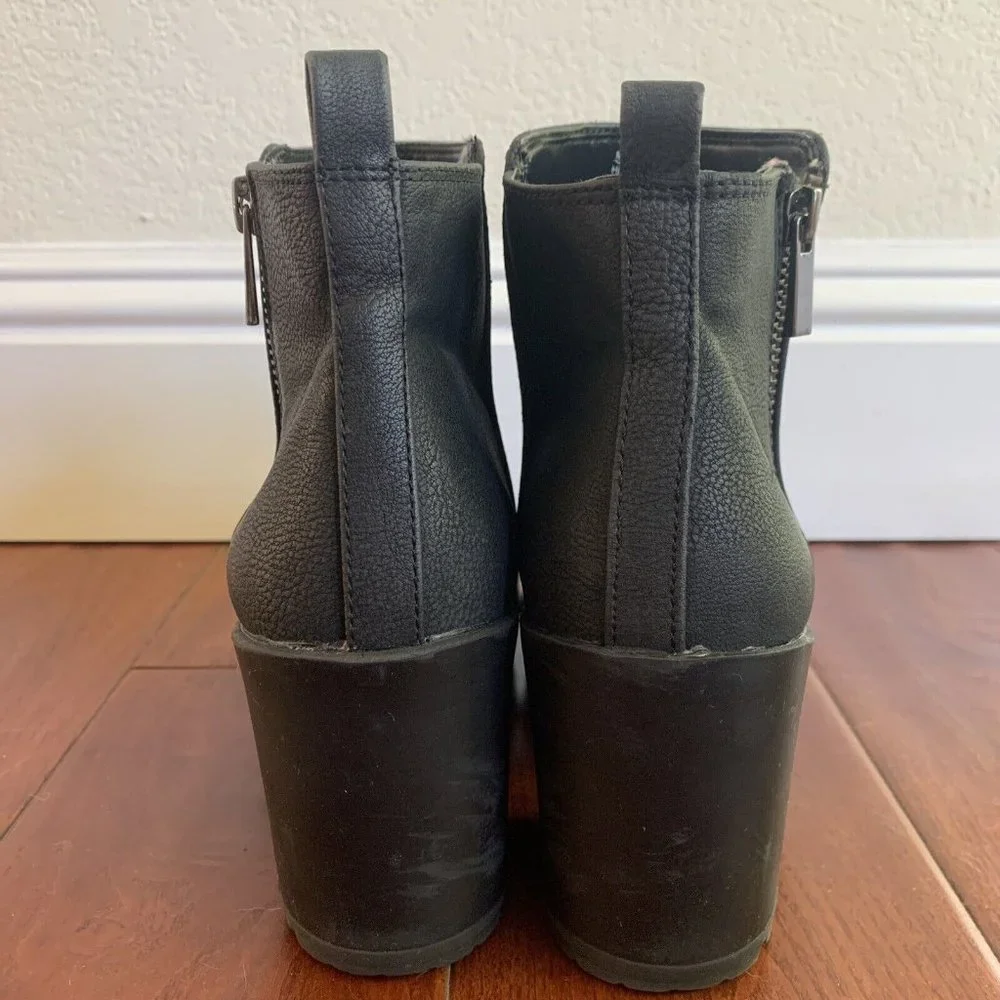 Mix no. 6 Ankle Bootie 7.5 Chunky Lug Boot Platform Chelsea Zip Black Weinbaum